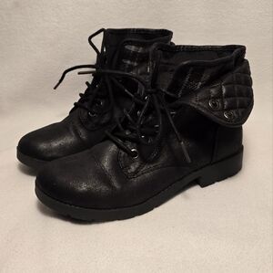 Arizona Jeans Co. Black Ankle Boots. Size 7